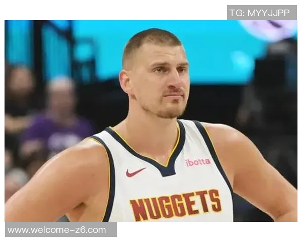 约基奇半场完美表现5投全中轻松拿下18分5篮板4助攻